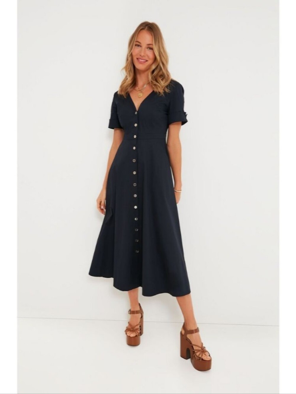 Tuckernuck Kate Button-up Poplin Midi Dress in Navy Blue